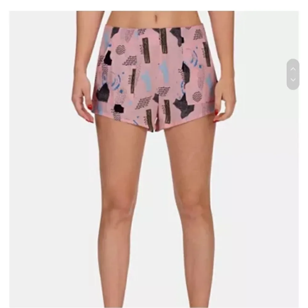 HURLEY Free Set Print Pink Shorts Small